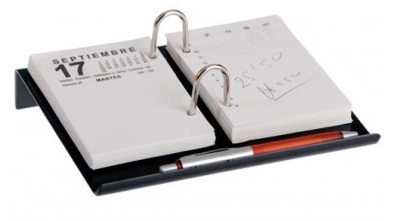 PORTACALENDARIO PLASTICO NEGRO 2005