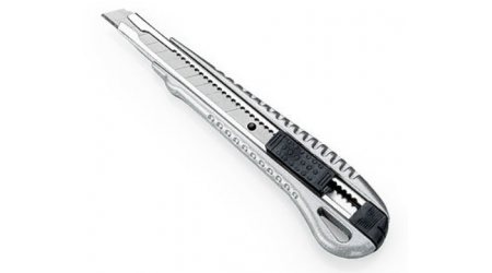 CUTTER ESTRECHO 9 MM DAHLE PROFESIONAL CARCASA METALICA