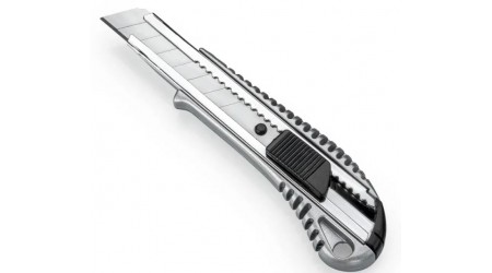 CUTTER ANCHO 18 MM DAHLE PROFESIONAL CARCASA METALICA