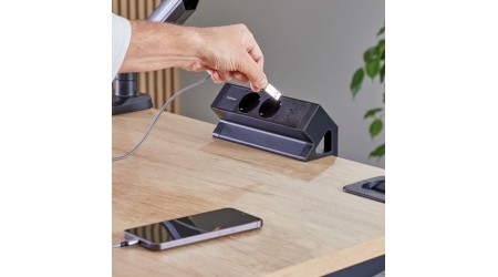 TOMA DE CORRIENTE 2 PUERTOS (230 V), 1 PUERTO USB-A Y 1 PUERTO USB-C . CABLE DE ALIMENTACIÓN DE 2 MT NEGRO - FELLOWES