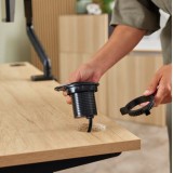 TOMA DE CORRIENTE EMPOTRABLE 1 PUERTO (230 V), 1 PUERTO USB-A Y 1 PUERTO USB-C . CABLE DE ALIMENTACIÓN DE 2 MT NEGRO - FELLOWES