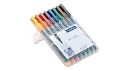 ROTULADOR PERMANENTE 0.6 "F" LUMOCOLOR 8 COLORES PUNTA FINA
